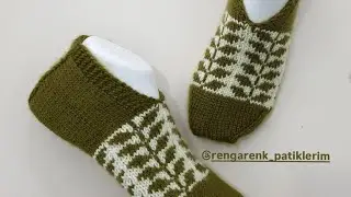 Yapraklı Beş Şiş Patik Modeli ~Rengarenk Patiklerim #patikmodelleri #&ouml;rg&uuml; #beşşişpatik #handmade 