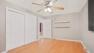 10731 Green Bay Avenue, Chicago, IL 60617