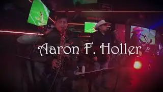 Juan P. Moreno con El Tiempo / Aaron Holler - Live - Serenata Huasteca Snip