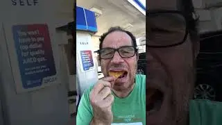 Trying Paqui Vegan Ghost Pepper Chips