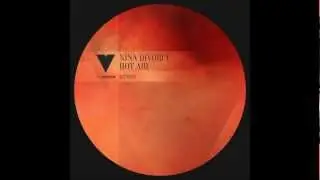 Nina Divorcé - Hot Air