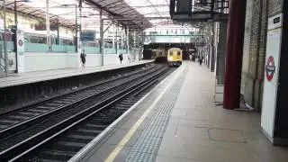 Thameslink 319 001 Arrives in Farringdon 7 May