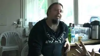 How on earth Peter Iwers from In Flames managed to fall of the stage in the middle of his gig?