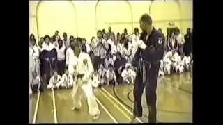Karate: short guy takes down tall guy (whole fight)