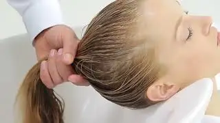 How To Use Moroccanoil Intense Hydrating Mask and Weightless Hydrating Mask
