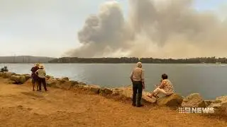 The bushfire emergency in NSW stretches from the Victorian border through Bat