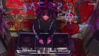 Formless Fm | Komitet: Julia Karma