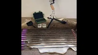 HuntingDoor Carbon Arrows with Broadheads and Box Release Aid Bow Stand
