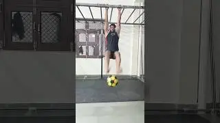 Hanging football|#shorts#vloggerfitness#gym#challenge#viral