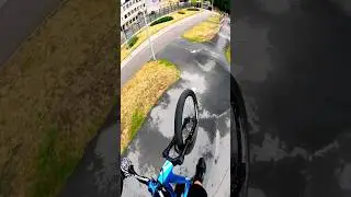 Jumping wrong direction😳 #mtb #pumptrack #anatoly_brv #todayweride #mtblife #mtblove 