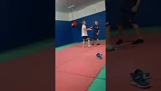 Jaś trenuje z ziomkiem