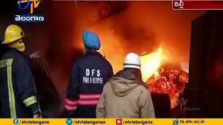 Fire Engulfs Godown | in Mundka | 21 Fire Tenders at Spot | in Delhi