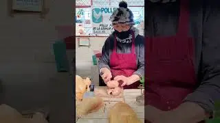 How I buy chicken at a local market in Morelia Mexico. #mercado #butcher #mexicanfood
