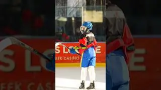 Игра на открытом катке с микрофоном 👀🏒 #шорты #хоккей #хоккеисты