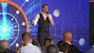 The Future of Work | Discover, Spain | Matthew Griffin | Futurist Keynote Speaker