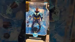 @mcfarlane_toys_official DC Black Lightning Gold Label at @Walmart 😎 #McFarlane #BlackLightning