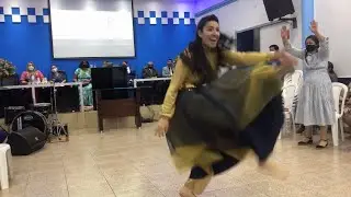 DIAS DE GUERRA | DANÇANDO COM DEUS
