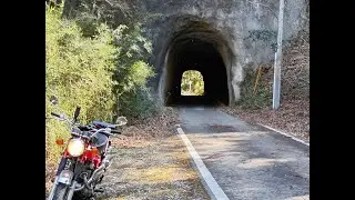 国道410号 素掘りのトンネル