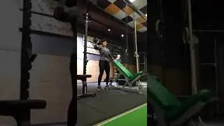 жим 1-ой гант стоя 12,5/10