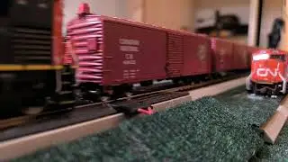 Genesis SD70M2 rolling by :)