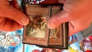 DB's Upside Down Chaos Hero deck profile