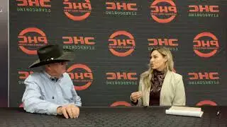 Tim Smith & Metallizzie win 2021 NCHA 25K Novice World Championship
