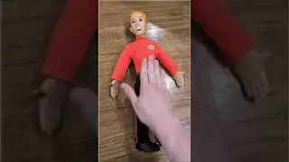 The wiggles Captain, Murray, Greg, Henry & Jeff dolls (eBay video by mpdsp)