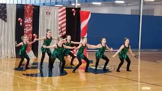 JustForKix S group dance 1/2022