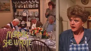 Something Fishy About That Chowder | Murder, She Wrote