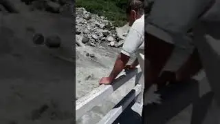 I feel so 🥶 cool at Air-condition bridge of Gulmet Hunza..🇵🇰🏔️🥶