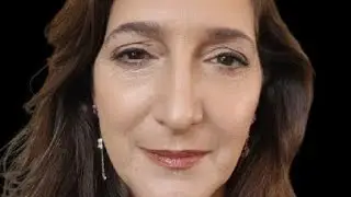 Makeup to make small eyes look bigger!