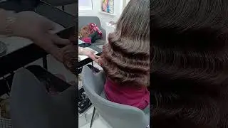 teaching how to do retro curls