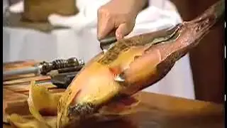 C&oacute;mo cortar una paletilla ib&eacute;rica
