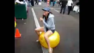 Happy Bouncy Lady 
