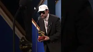 @BadBunnyPR | &Aacute;lbum del A&ntilde;o | 26.a Entrega Anual del #LatinGRAMMY