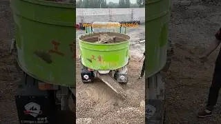 Mobile concrete pan mixer. #concretemixer #mixer #dieselpanmixer #cementmixer #panmixer #machine