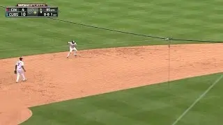 CIN@CHC: Cubs turn 6-4-3 double play to end the game