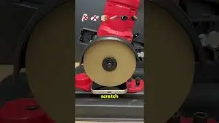 Этот парень разрезал свой iPhone 17 пополам 😱