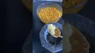 Sunday￼ ka easy and tasty chhola recipe. Brunch ho ya lunch banaye ye recipe.￼#home#made#food#Short