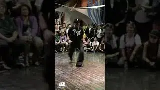 Legendary showcase Scoo B Doo🫡🎶 #sxstv #stepxstepdance #locking #Campbellocking #dance #freestyle