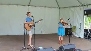 Max and River Brown- Angelina Baker @Swellstrings