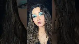 Spotlight duo chrome eyeshadow #makeuptutorial #eyeshadow #makeupshorts  #easyeyemakeup #ytshorts