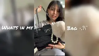 Whats in my bag 👜 when i am outside 💕 
