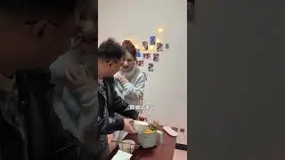 今天，永慧带我重回了我们最初创业摆摊的地方和那时的出租屋