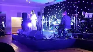 Eve Graham-new seekers 'vamos perth