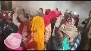 शैलेंद्र शास्त्री#मेरठ की भाभी ने किया सुपर डांस #कान्हा तेरे adhro पर