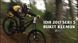 Steep section at Klemuk Hill - Indonesian Downhill series 5 RAW