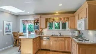 47 The Serpentine, Roslyn, NY 11576