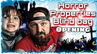 Horror properties series 3 figural collector keyring blind bags opening review