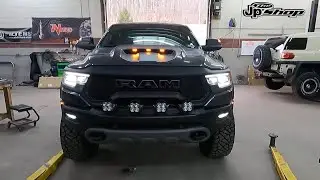 Мне пришлось сделать это с моим Ram TRX — комплект для выравнивания подвески и установка задней п...